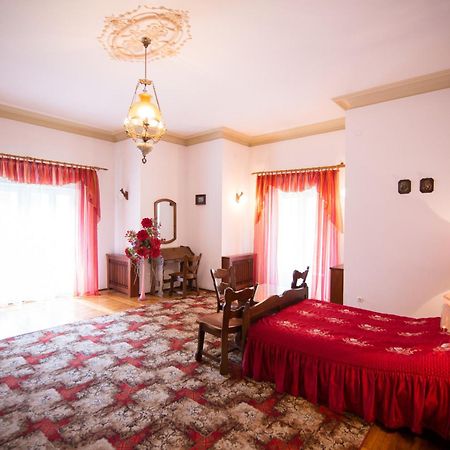 U Schabinskiej - Palac W Gorlicach Hotell Gorlice Exteriör bild